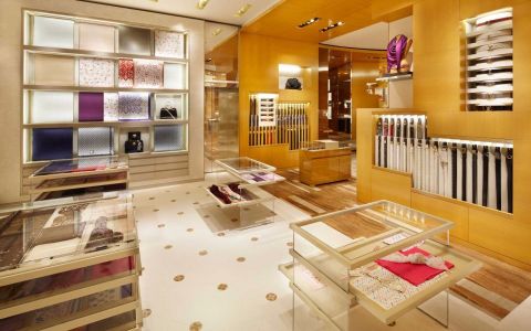 Peter Marino revamps Louis Vuitton's London flagship store with a visual  'explosion' - The Spaces